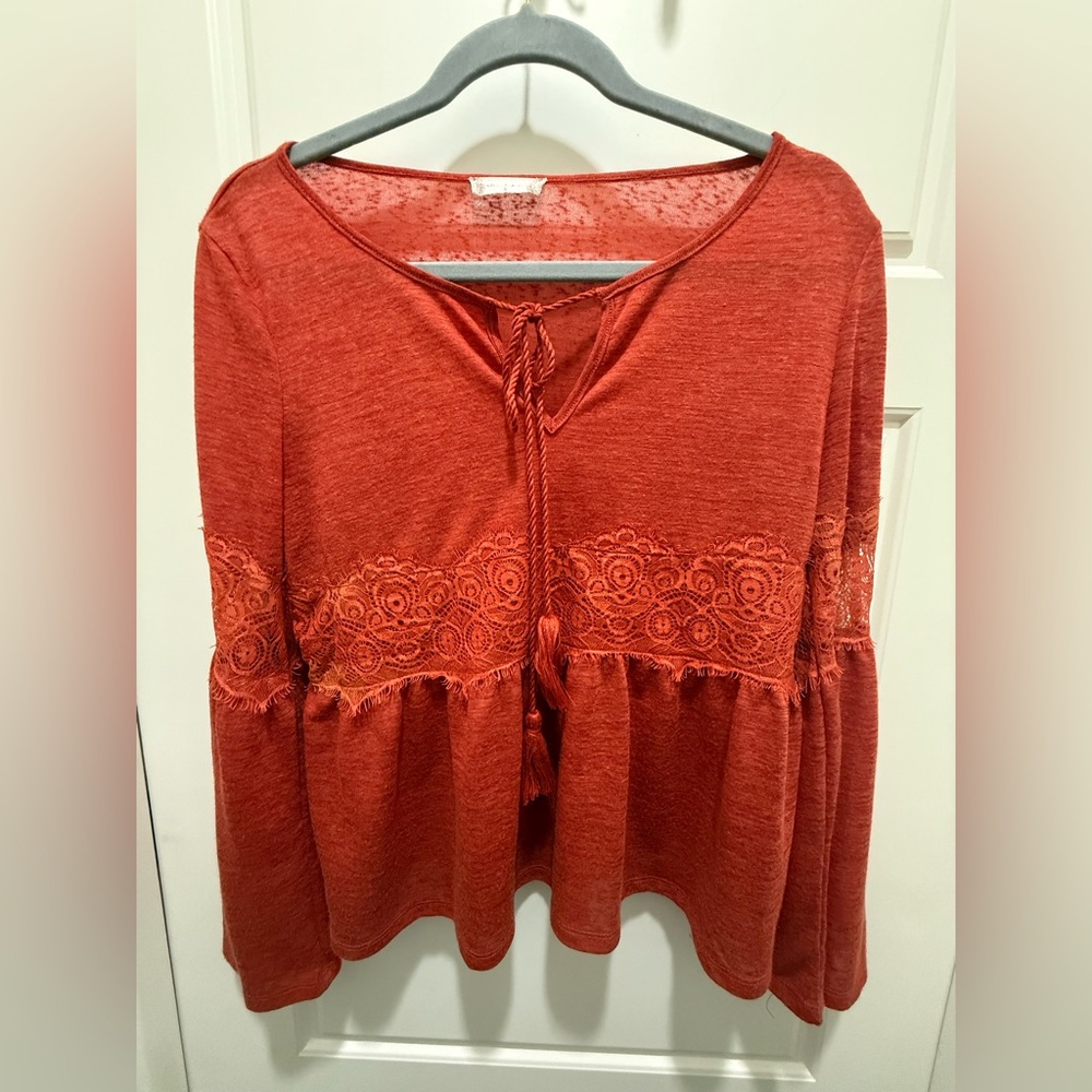 Altar'd State Burnt Orange Long Sleeve With Lace. Size Small